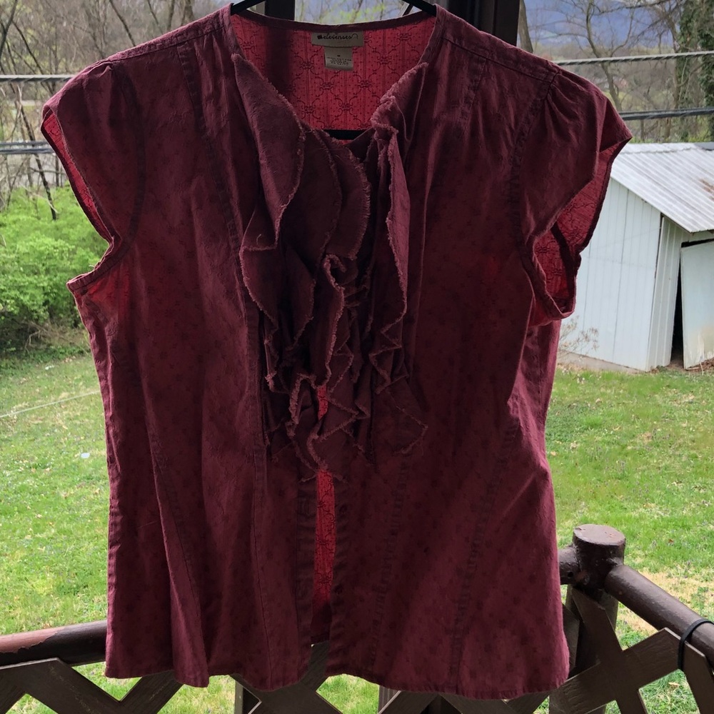 Rose ultra feminine button down